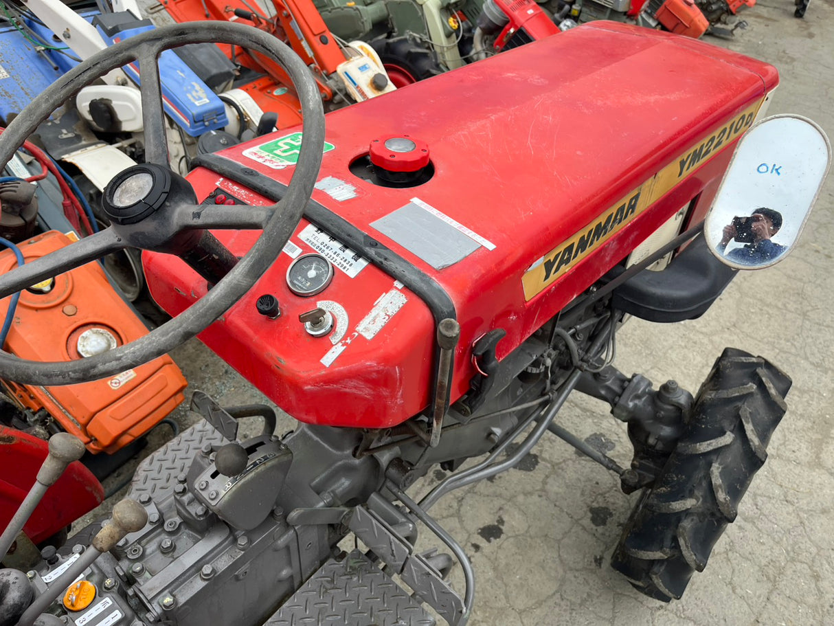 tractor/YM2210/YANMAR