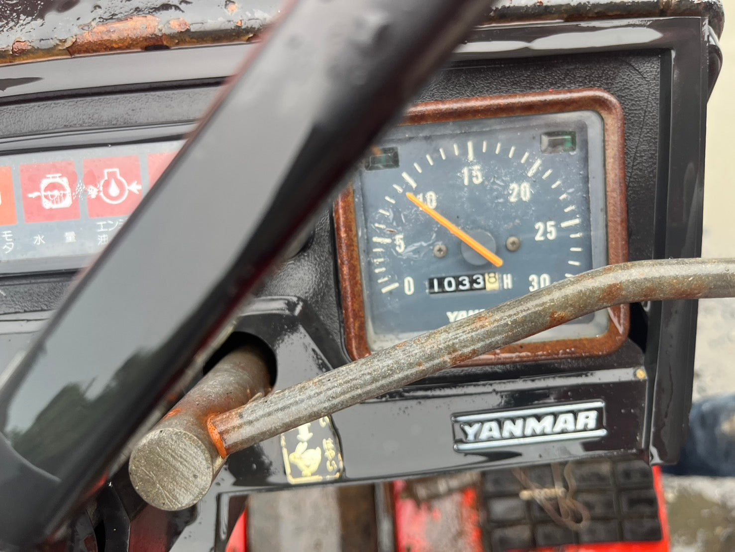 tractor/F-16D/YANMAR