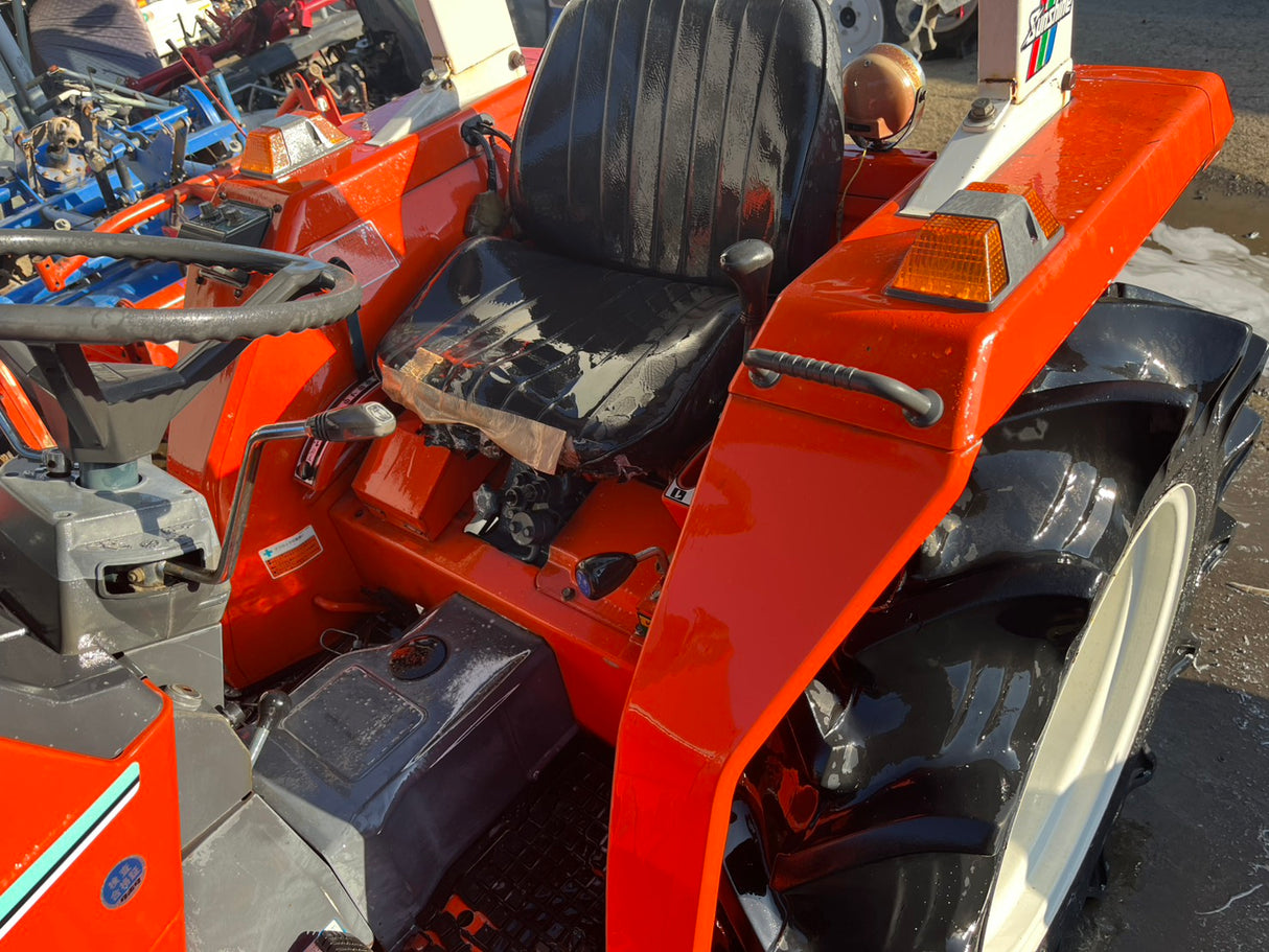 tractor/L1-245/KUBOTA