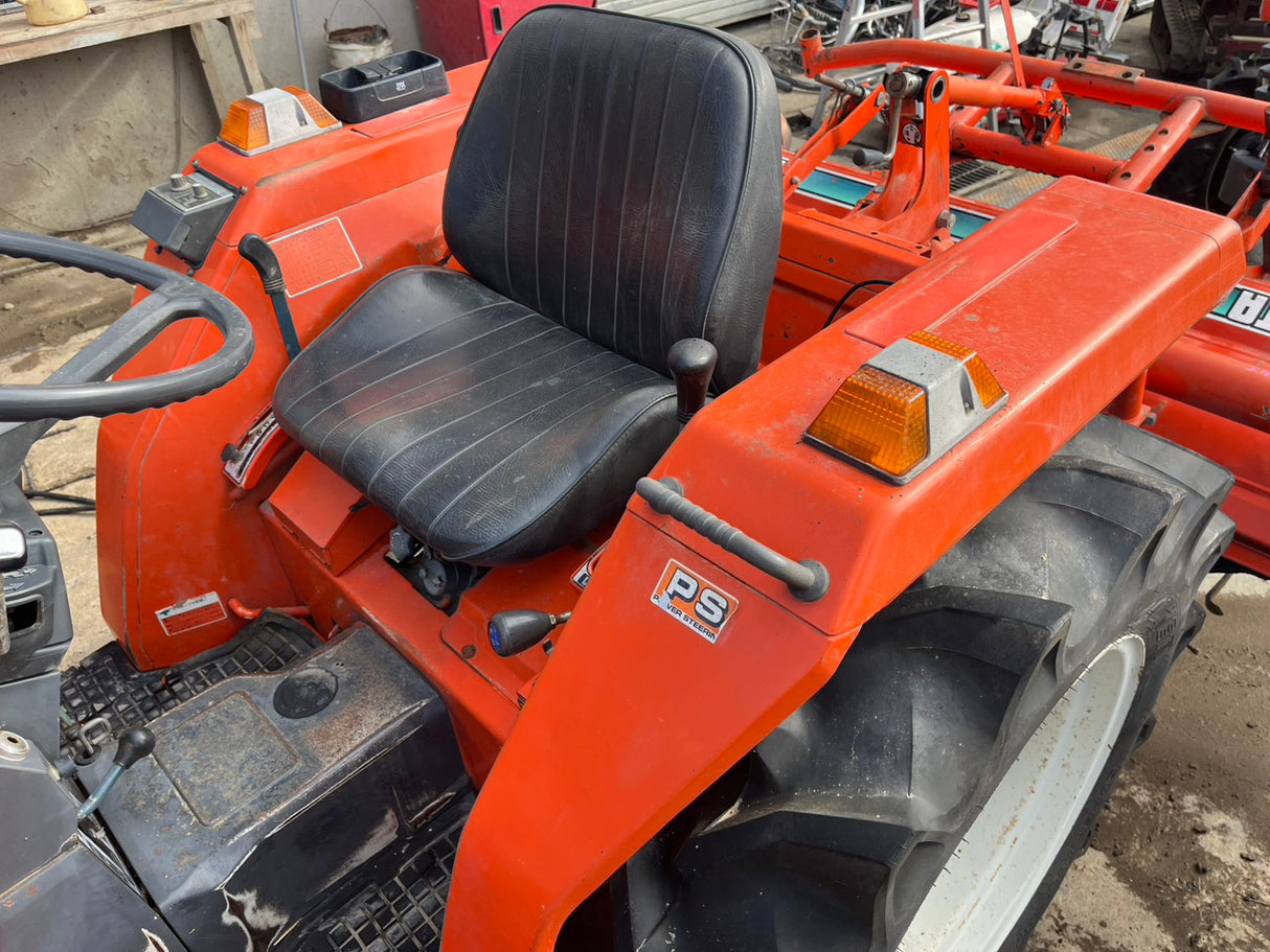 tractor/L1-245/KUBOTA