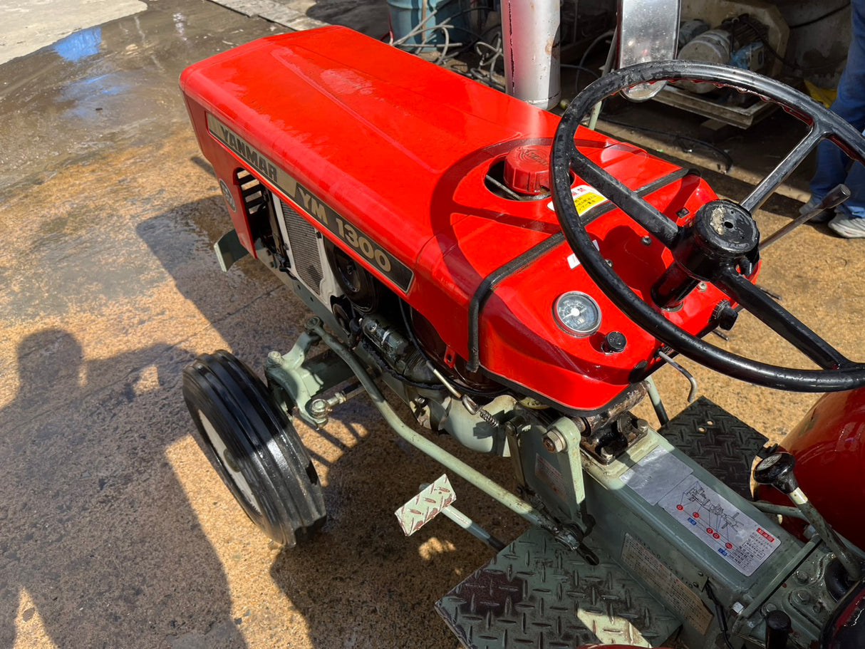 トラクター/YM1300/ヤンマー