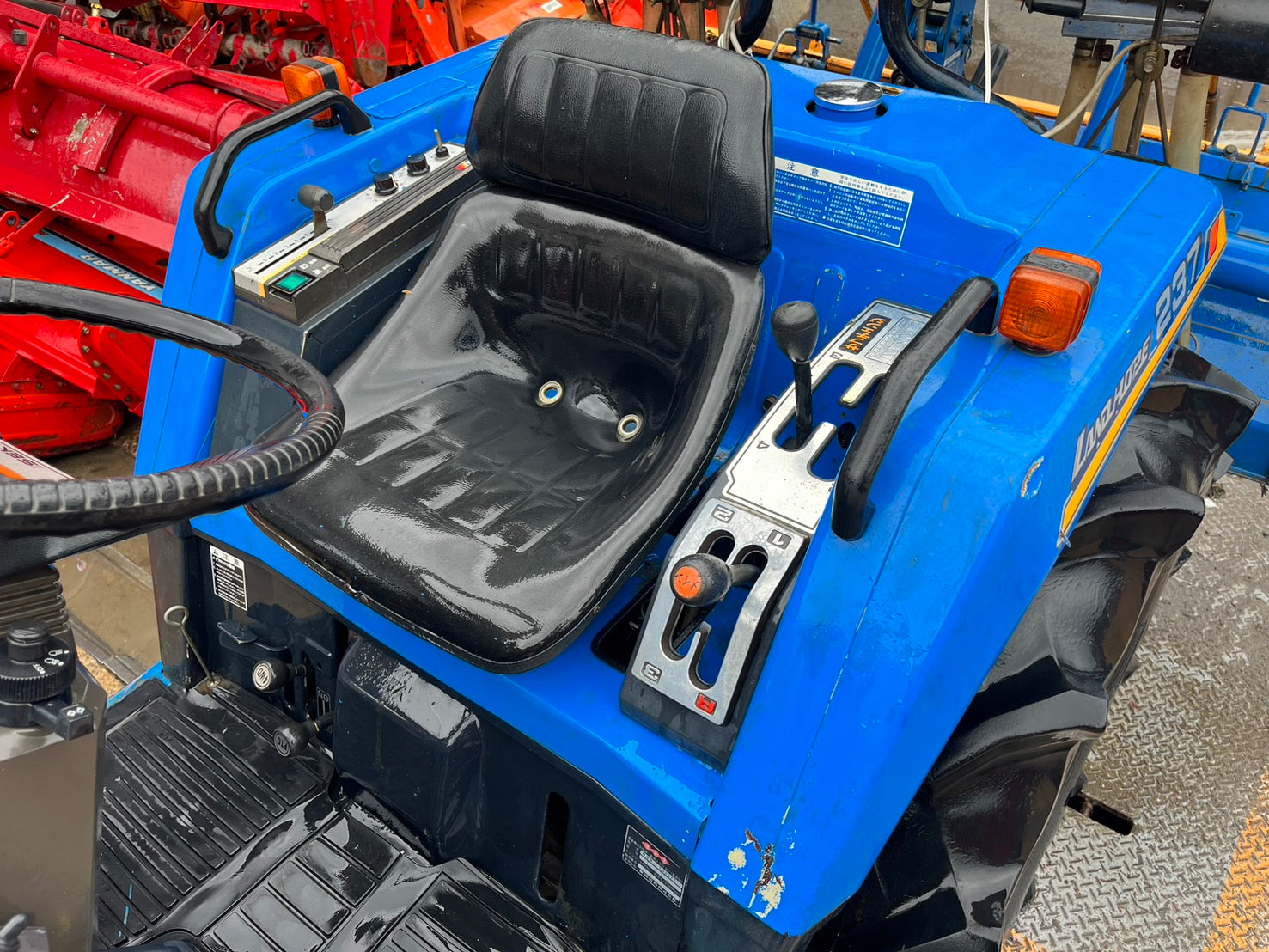 tractor/TU237/ISEKI