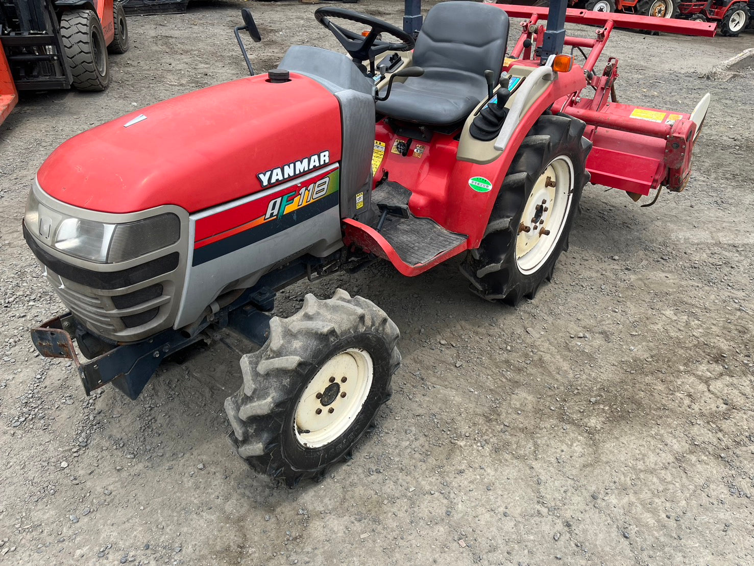 tractor/AF118/YANMAR