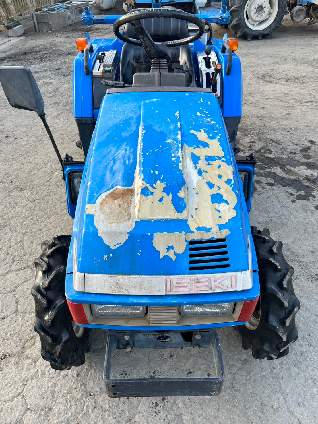 tractor/TU145/ISEKI
