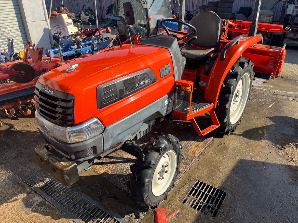 tractor/KL21/KUBOTA