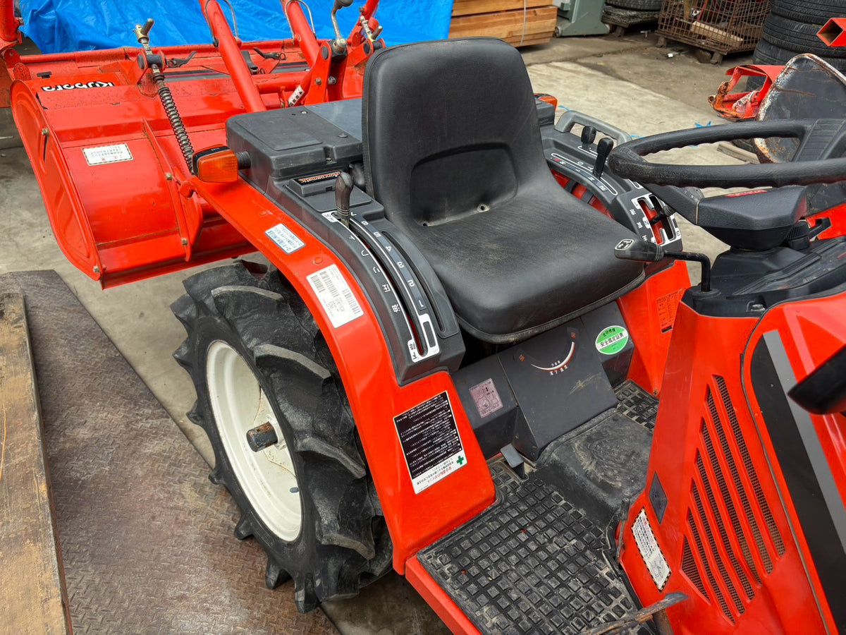 tractor/A-13/KUBOTA