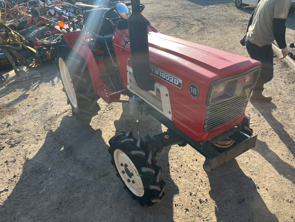 tractor/YM1802/YANMAR